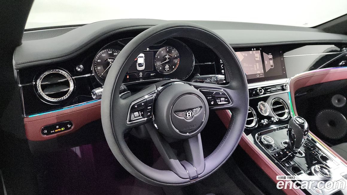Bentley Continental 2023