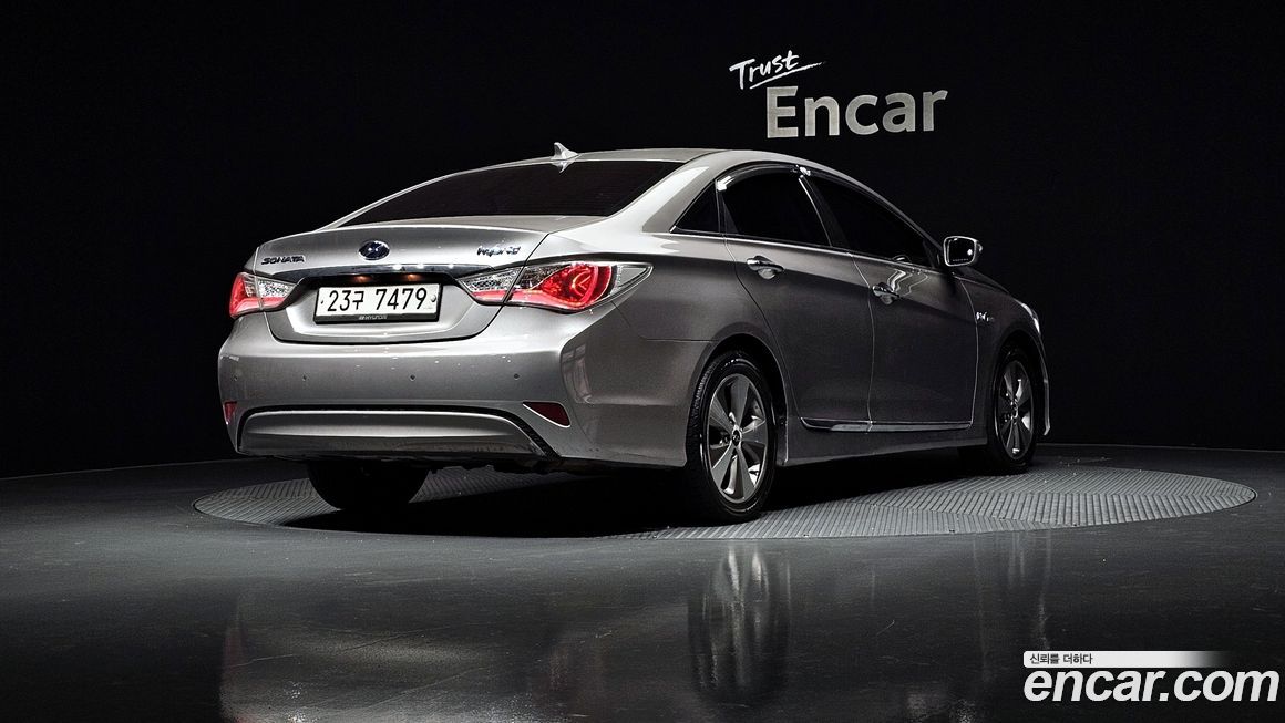 Hyundai Sonata 2012