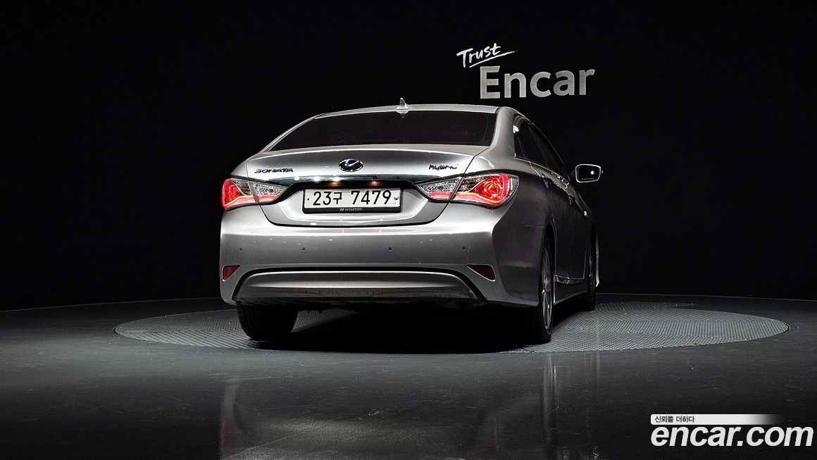 Hyundai Sonata 2012