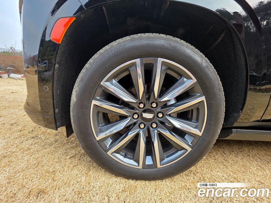 Cadillac Escalade 2023