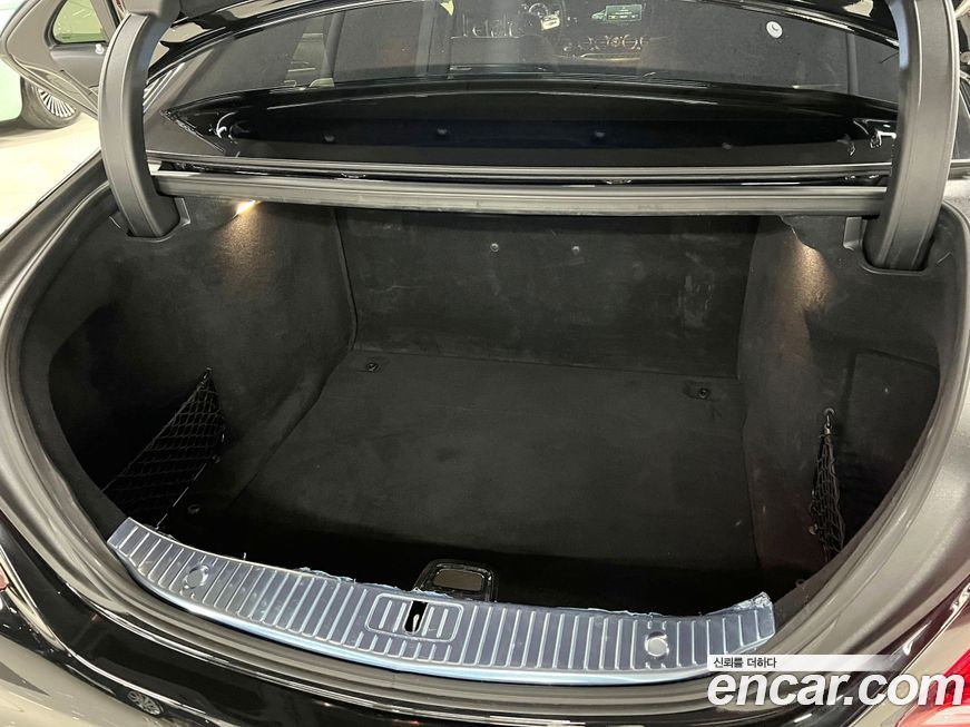 Mercedes-Benz S-Class 2018