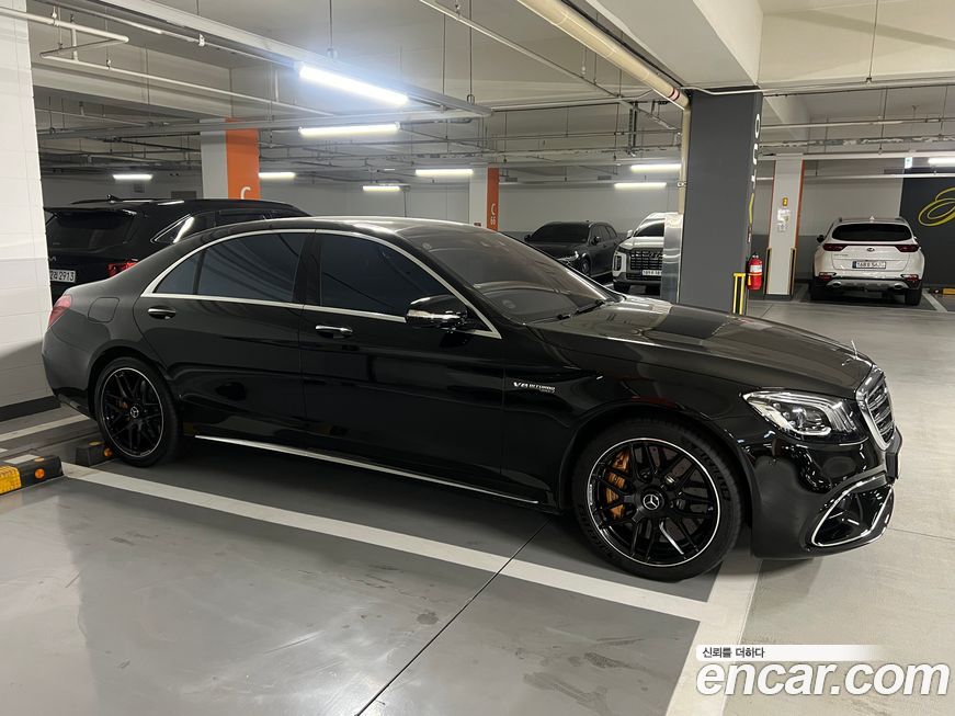 Mercedes-Benz S-Class 2020