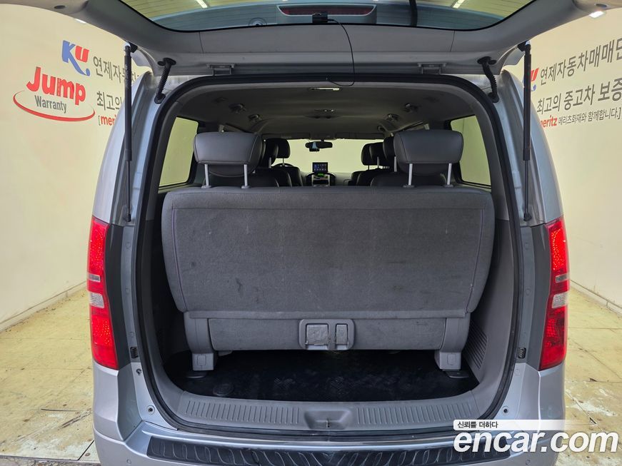 Hyundai Starex 2010