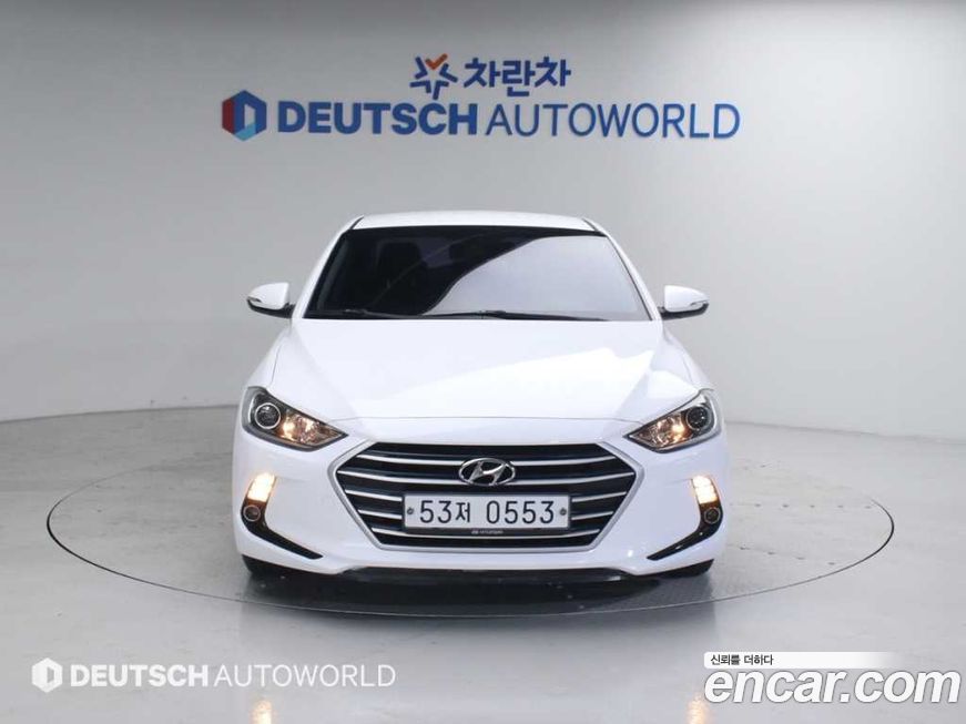 Hyundai AVANTE 2016
