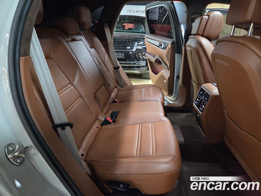 Porsche Cayenne 2023