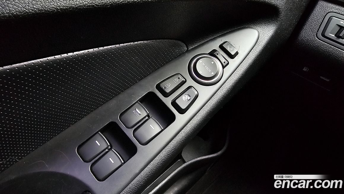Hyundai Sonata 2012