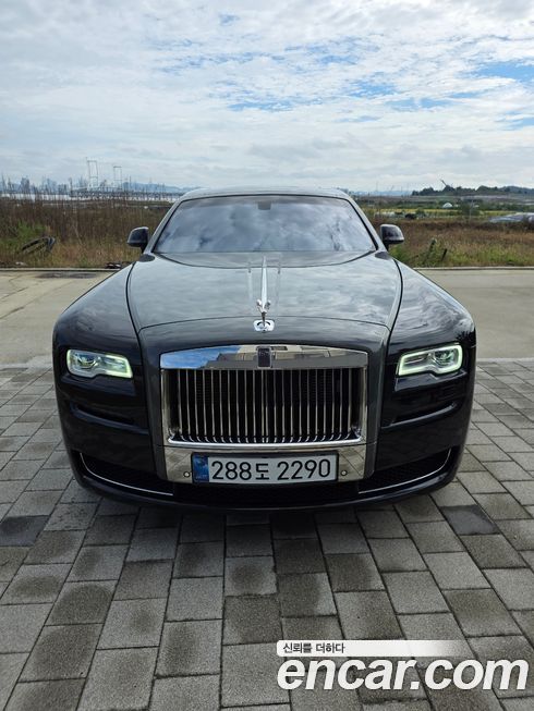 Rolls-Royce Ghost 2016