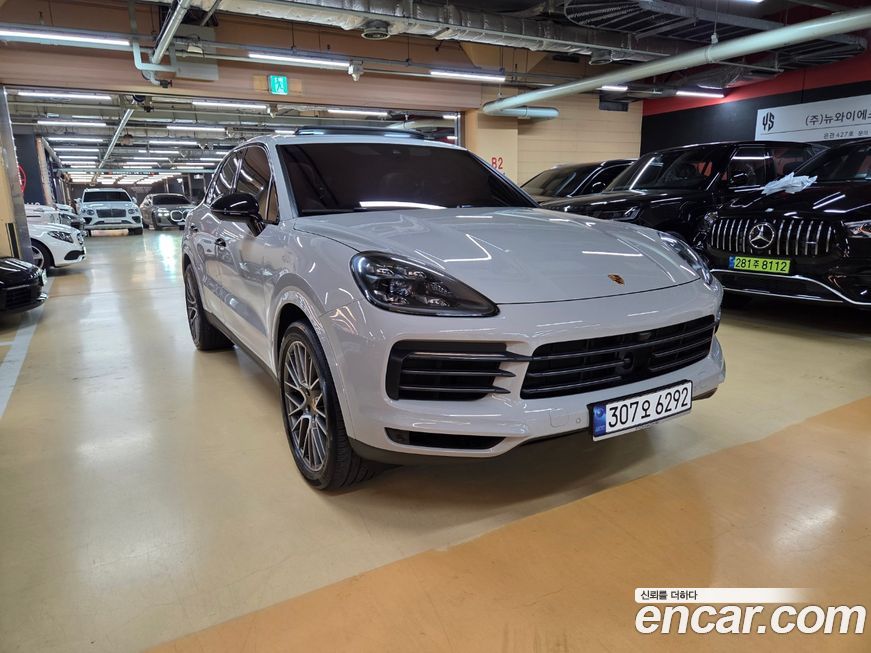 Porsche Cayenne 2023