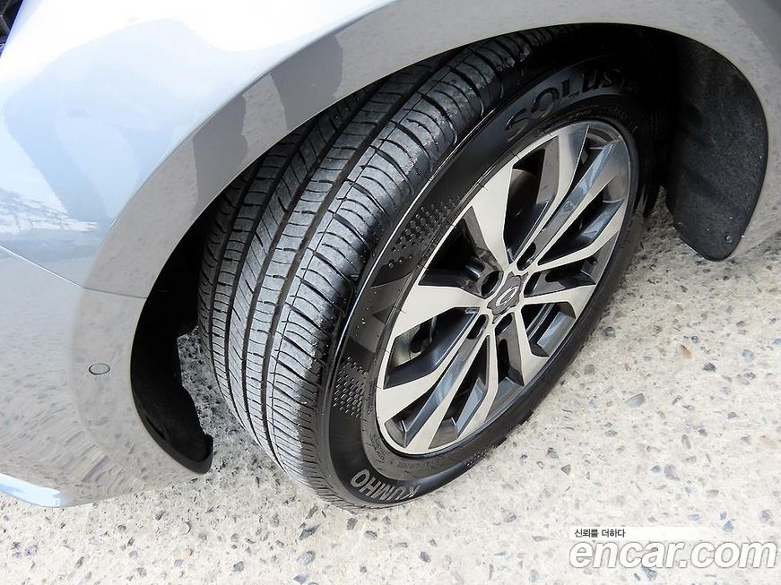 Renault-KoreaSamsung SM6 2023