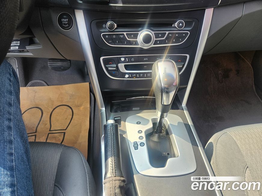 Renault-KoreaSamsung SM5  2011