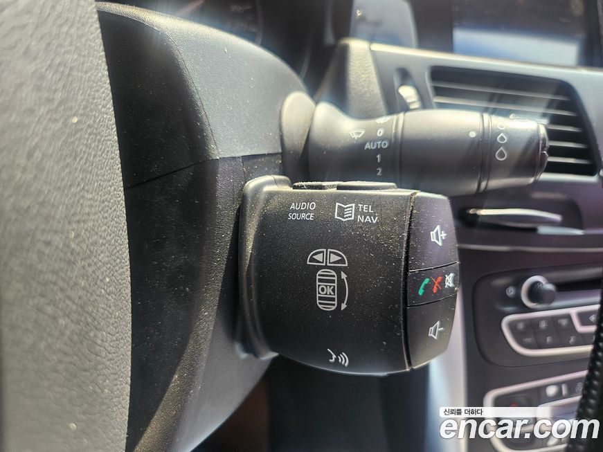 Renault-KoreaSamsung SM5  2011