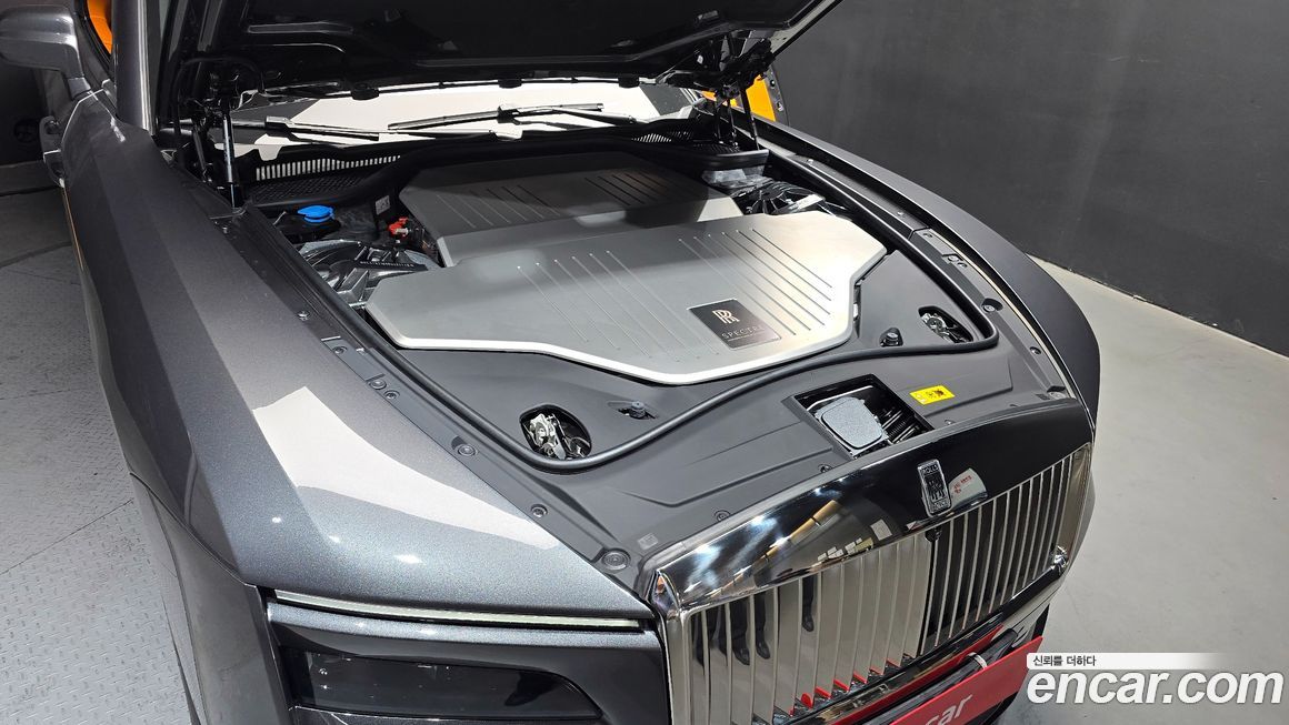 Rolls-Royce Spectre 2024