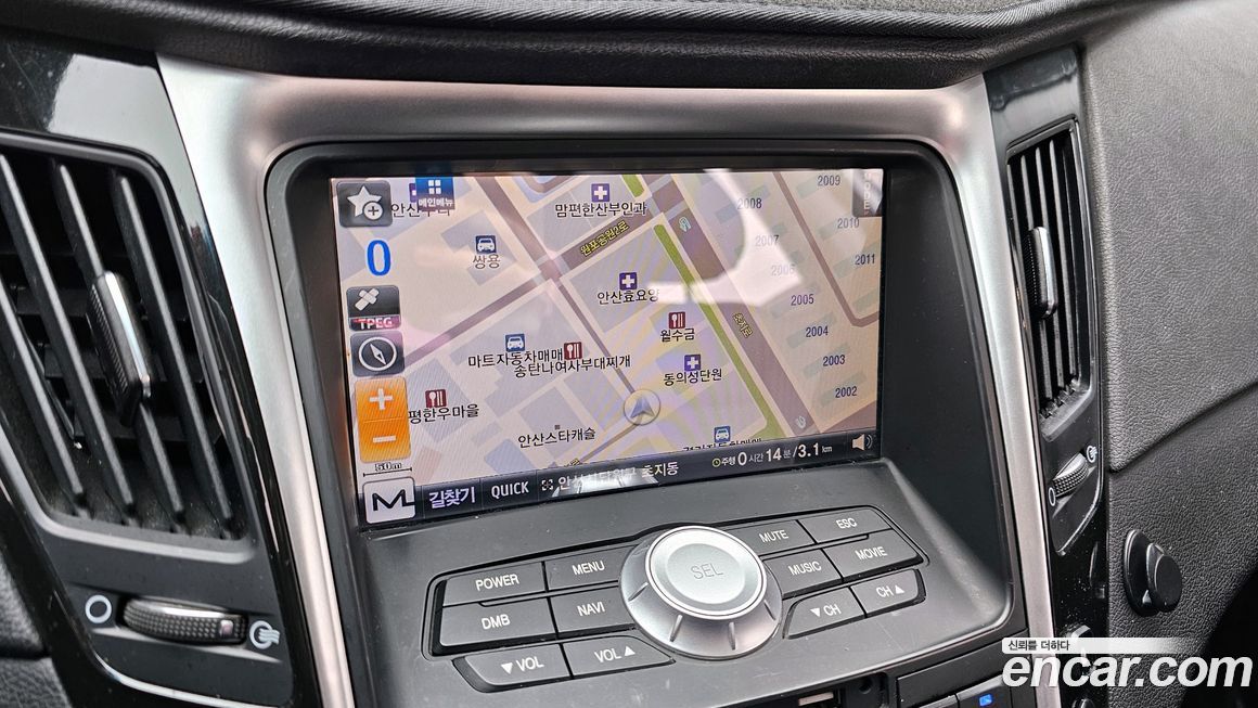 Hyundai Sonata 2010