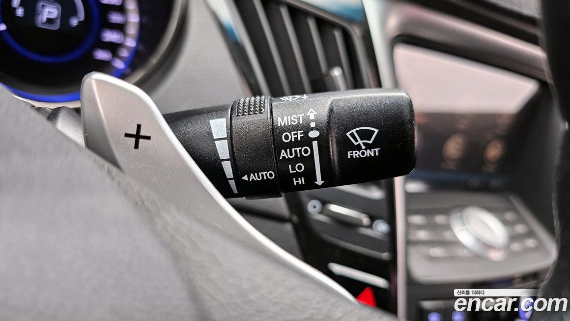 Hyundai Sonata 2010
