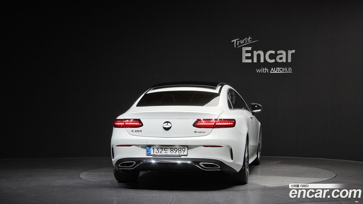 Mercedes-Benz E-Class 2021
