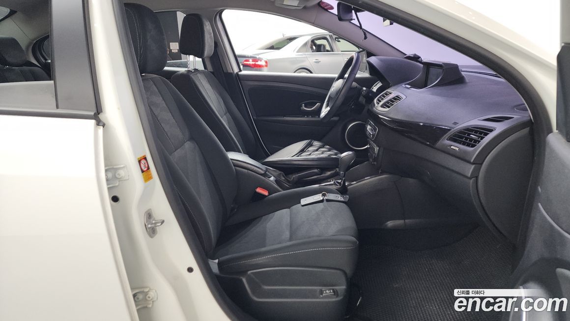 Renault-KoreaSamsung SM3 2015