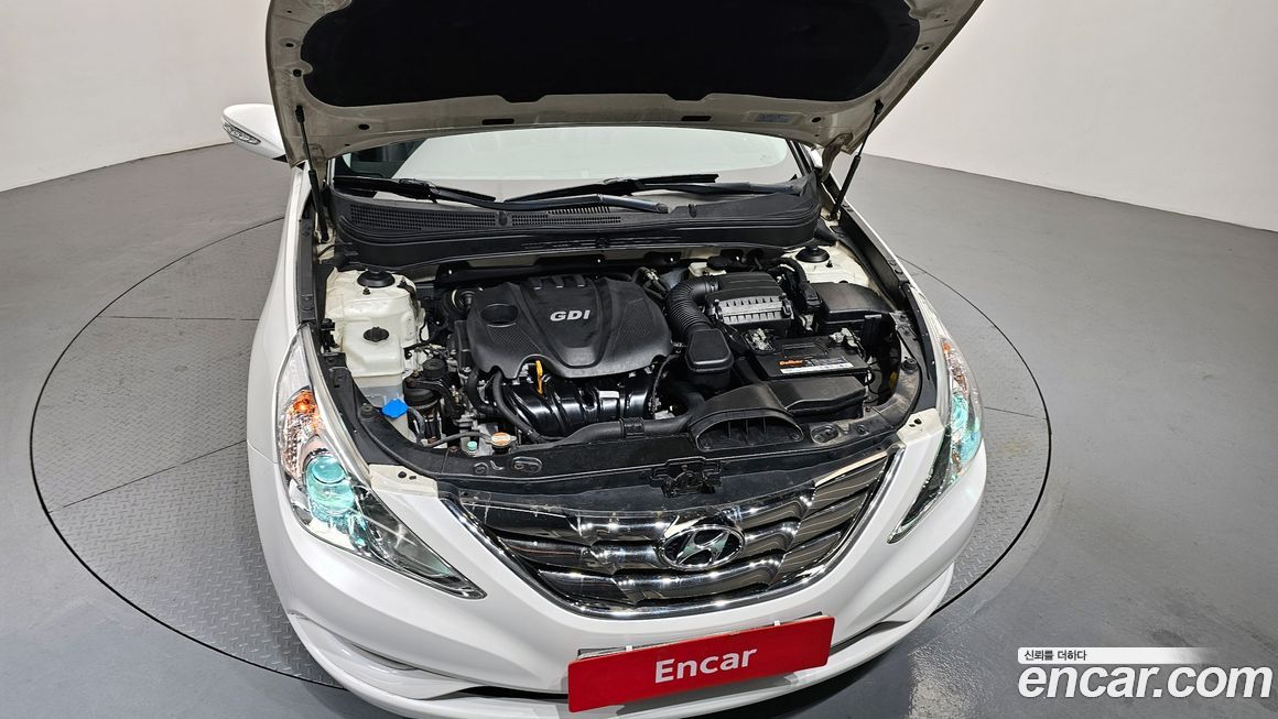Hyundai Sonata 2010