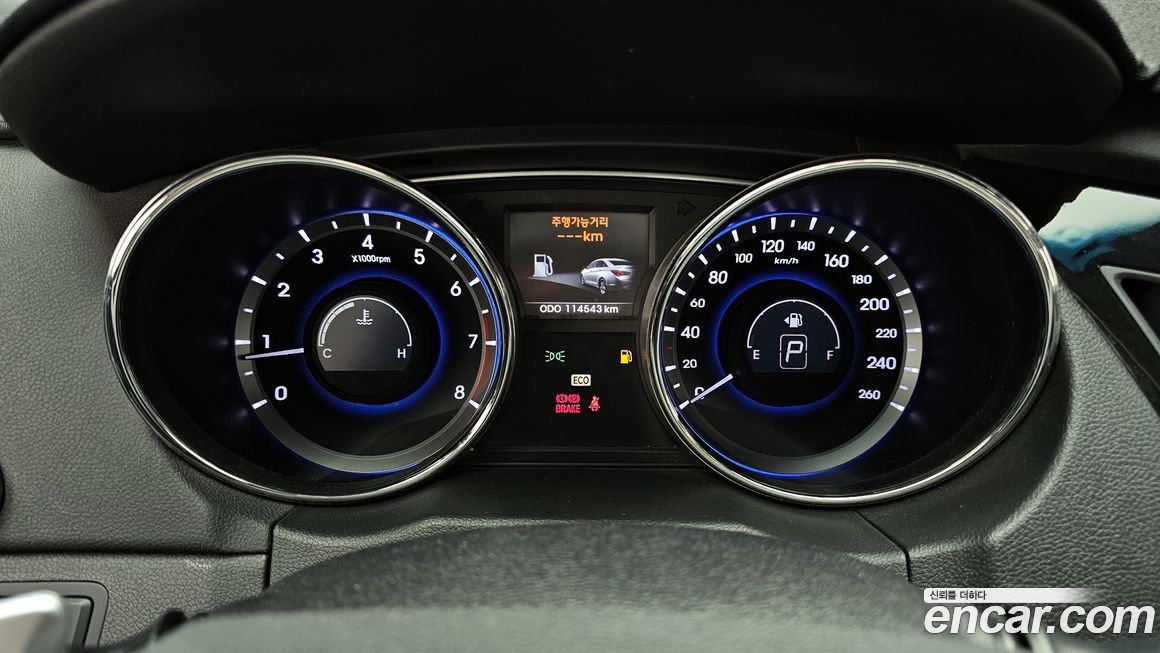 Hyundai Sonata 2010