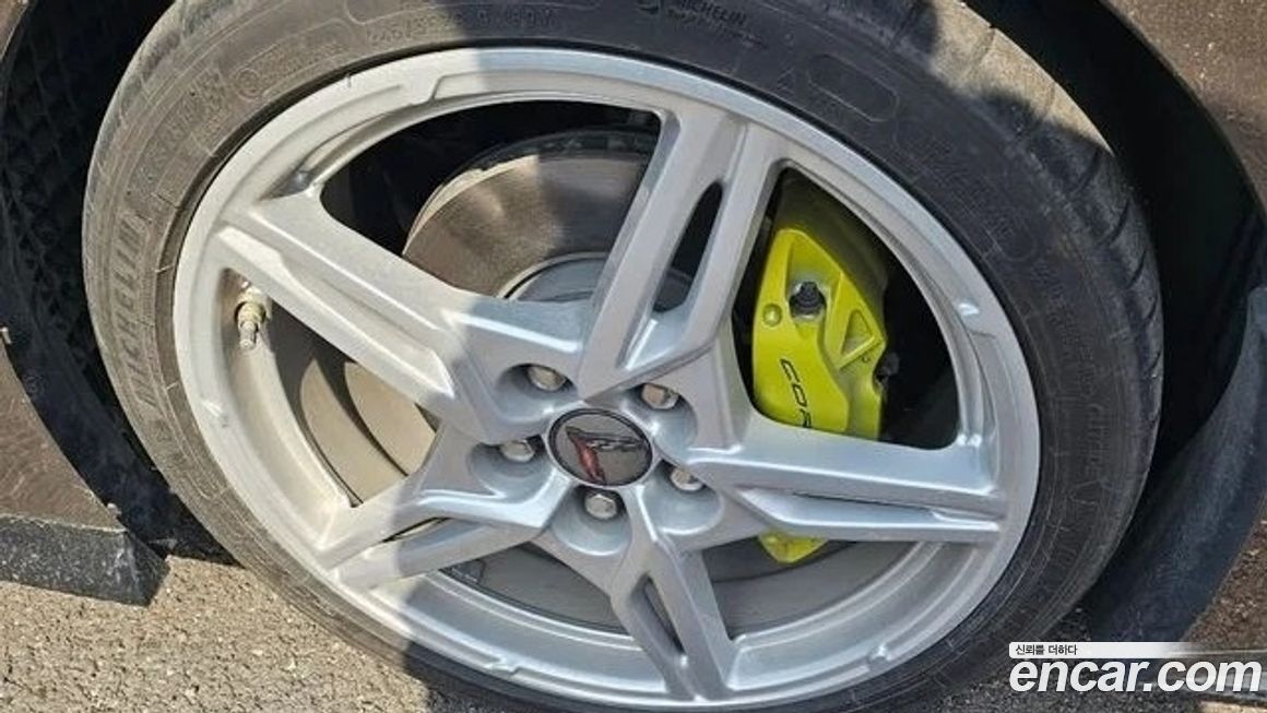 Chevrolet Corvette 2021