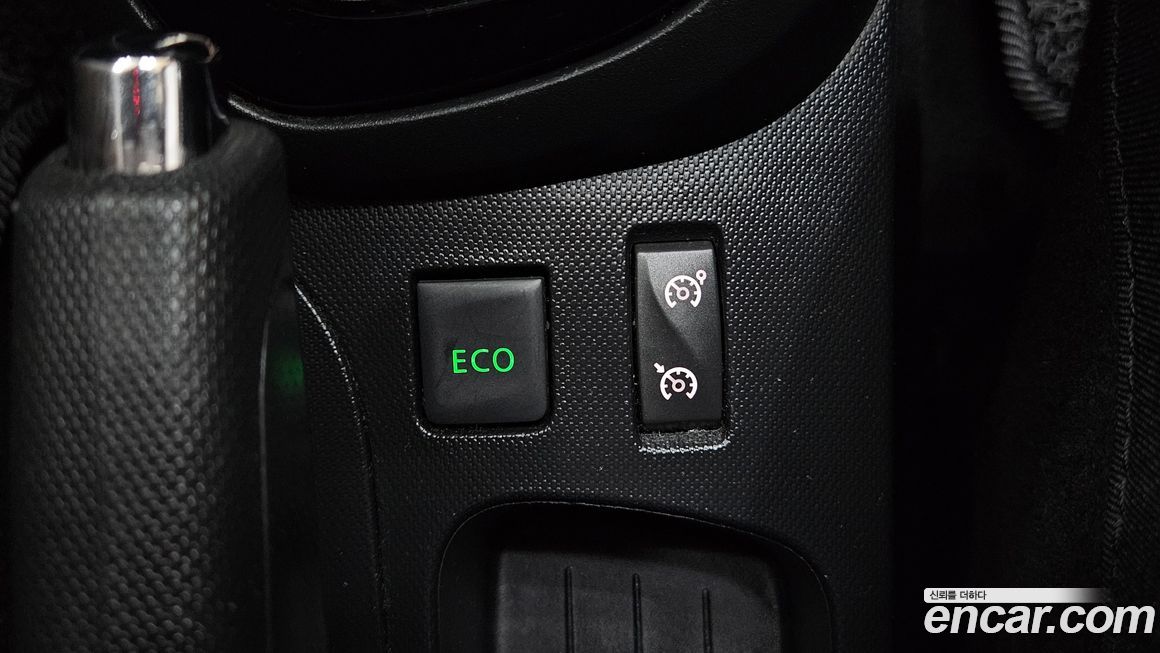 Renault-KoreaSamsung QM3 2014