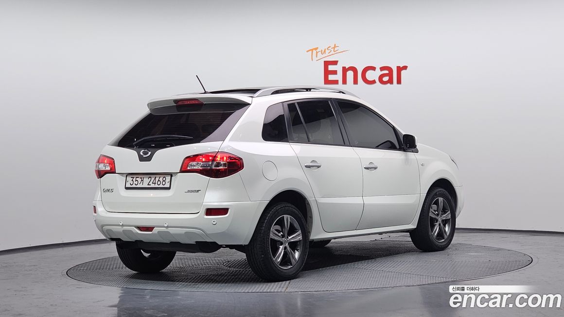 Renault-KoreaSamsung QM5  2011