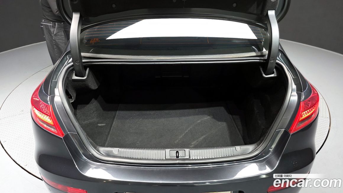 Renault-KoreaSamsung SM7 2012