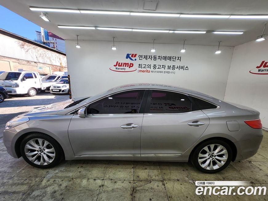 Hyundai Grandeur 2012