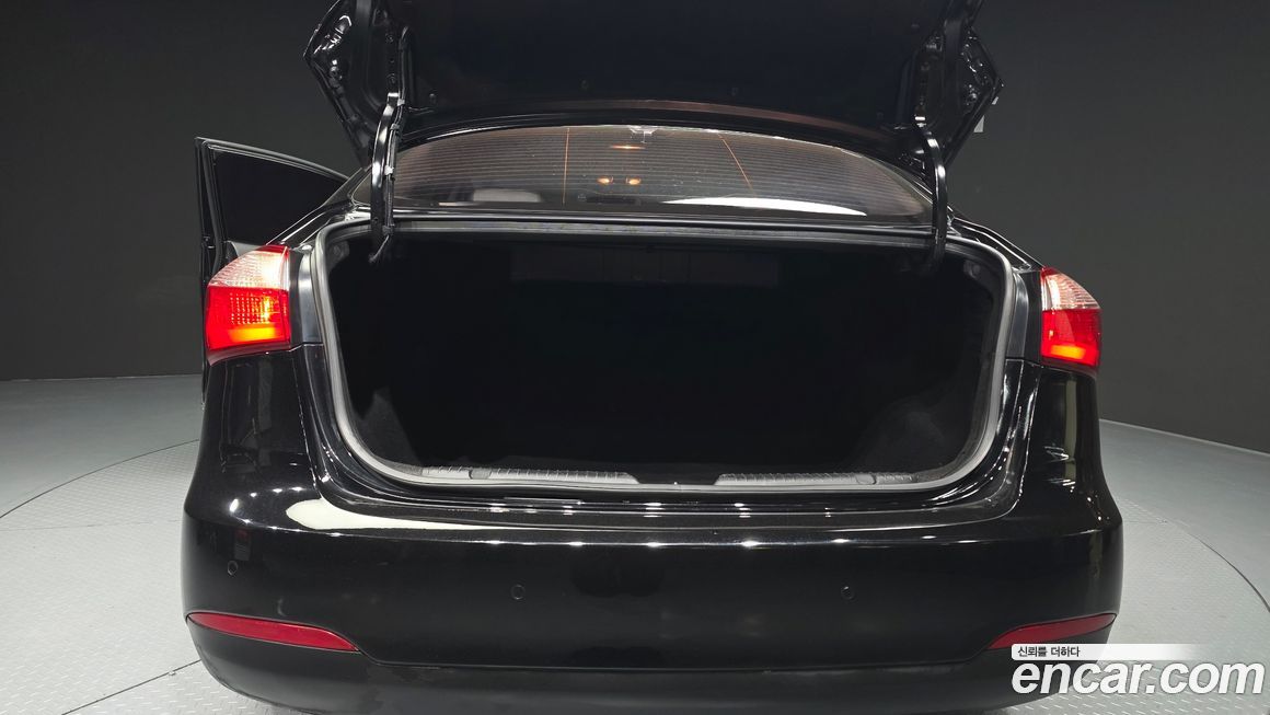 Kia K3 2013