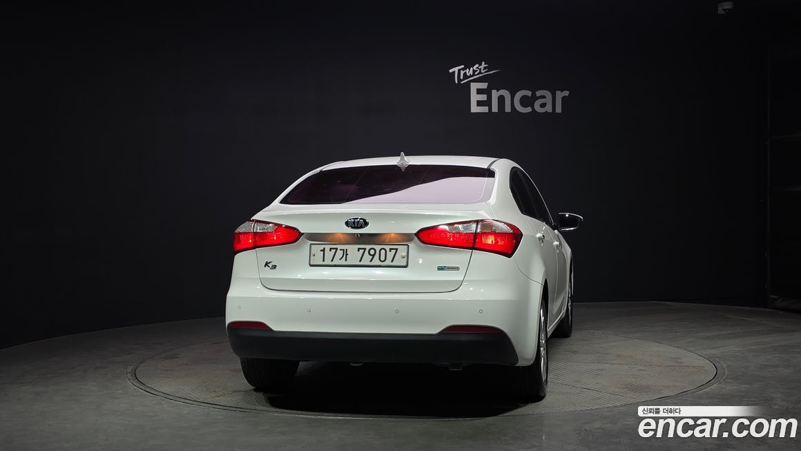 Kia K3 2015