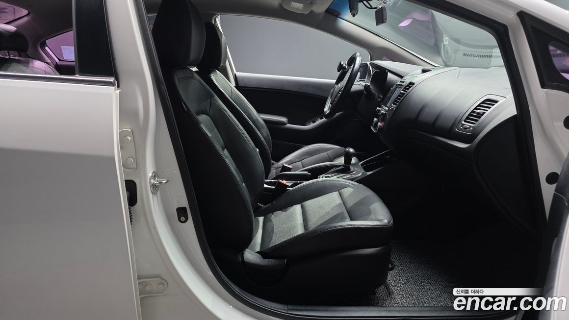 Kia K3 2015