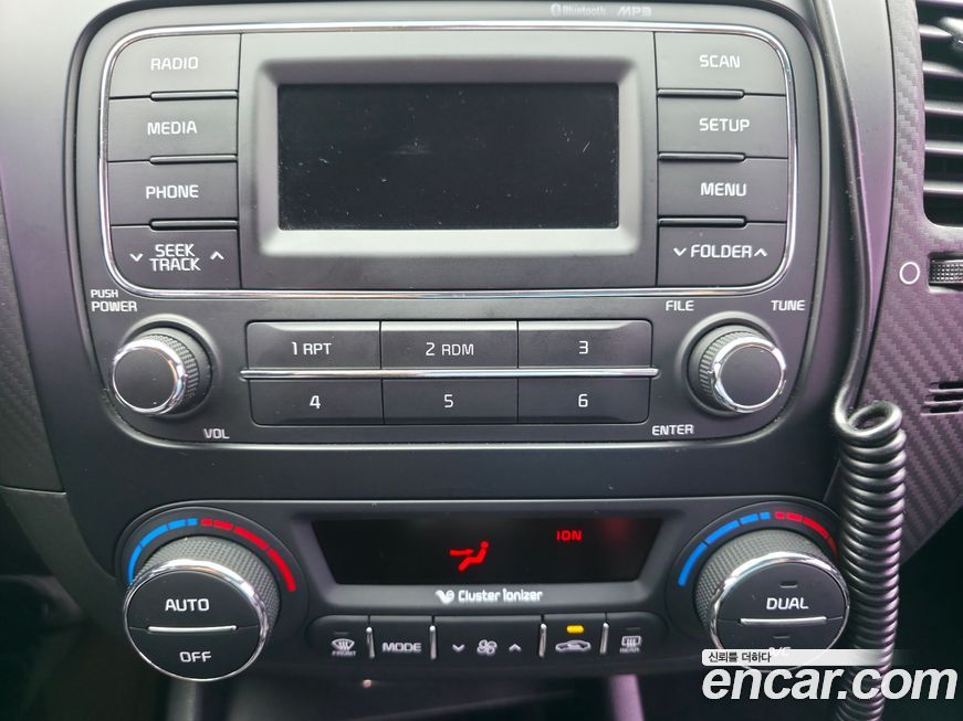 Kia K3 2013