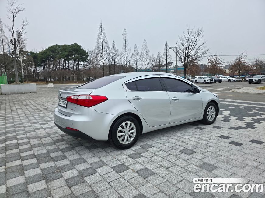 Kia K3 2013