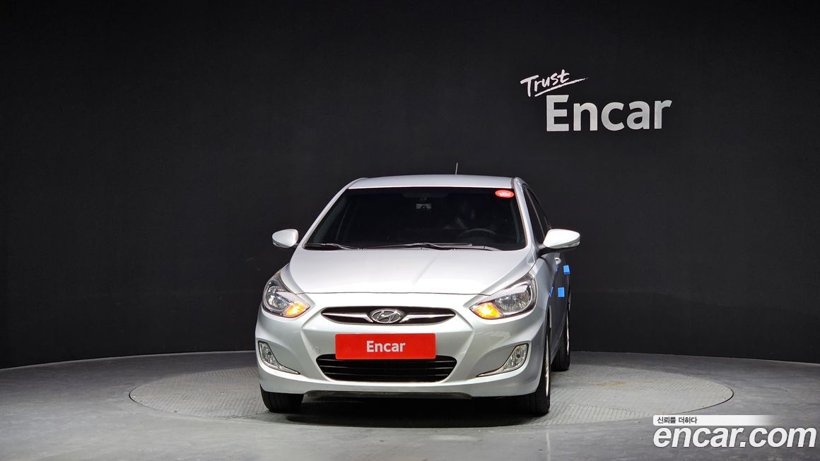 Hyundai Accent 2014