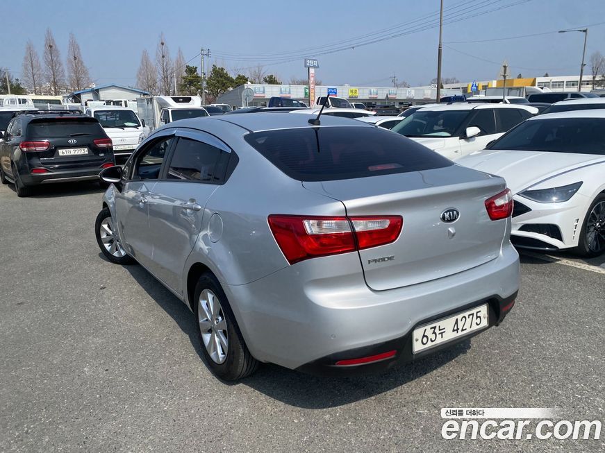 Kia pride 2014