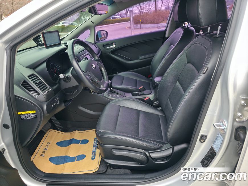Kia K3 2013