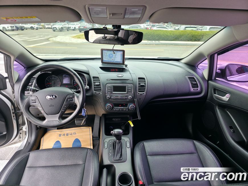 Kia K3 2013
