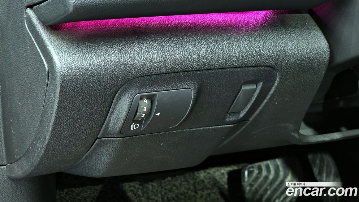 Renault-KoreaSamsung SM6 2016