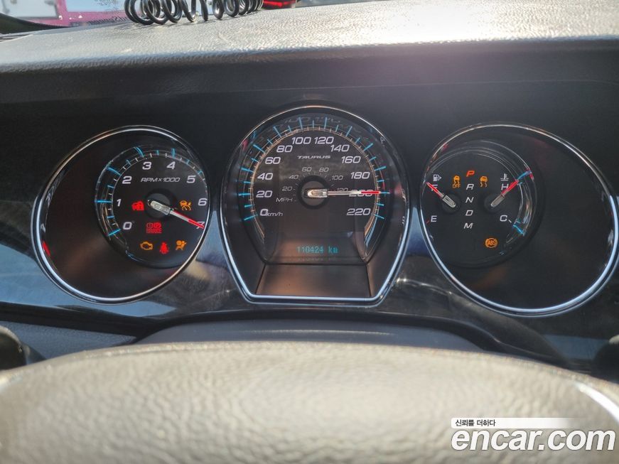 Ford Taurus 2011