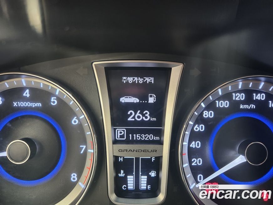 Hyundai Grandeur 2012