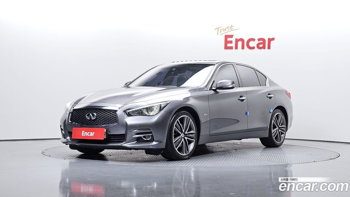 Infiniti Q50 2015