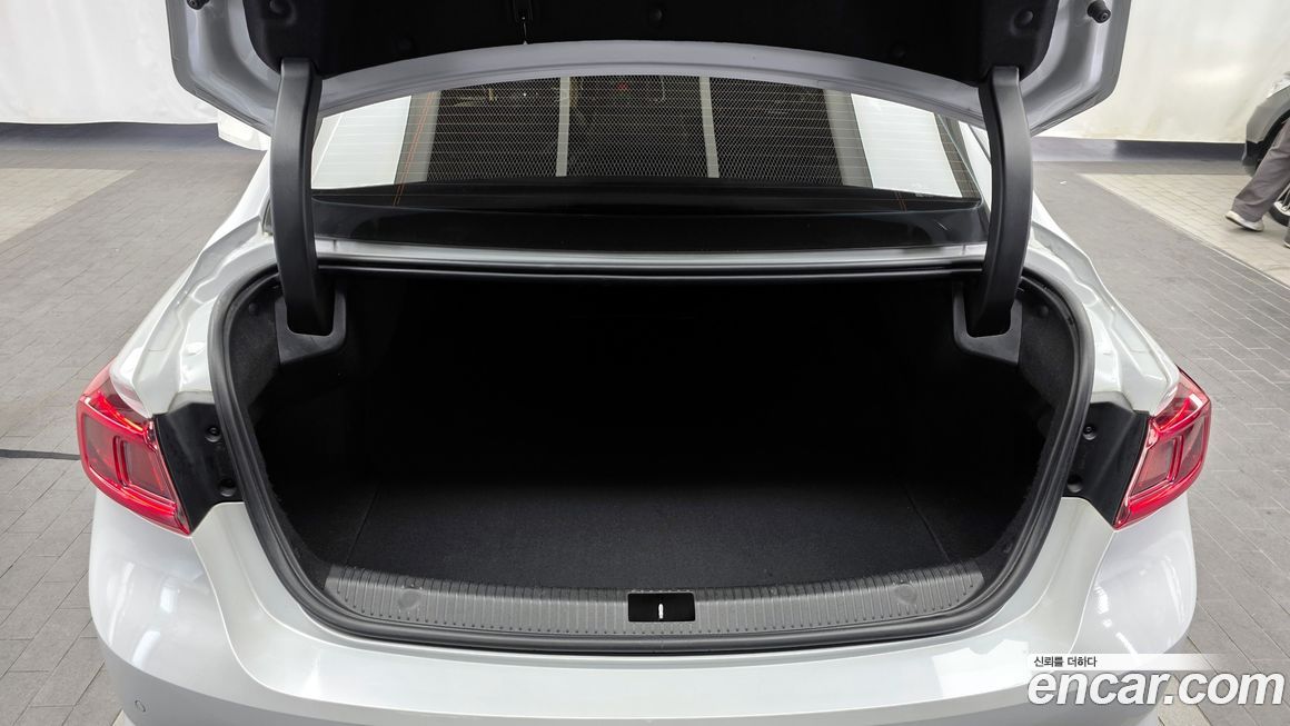 Renault-KoreaSamsung SM6 2016