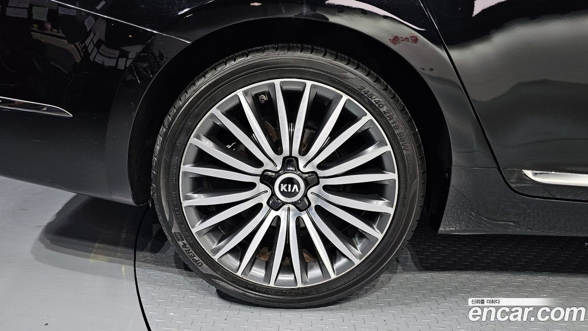 Kia K7 2013