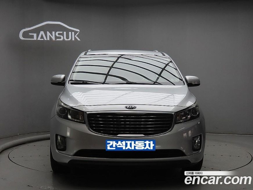 Kia Canival 2015