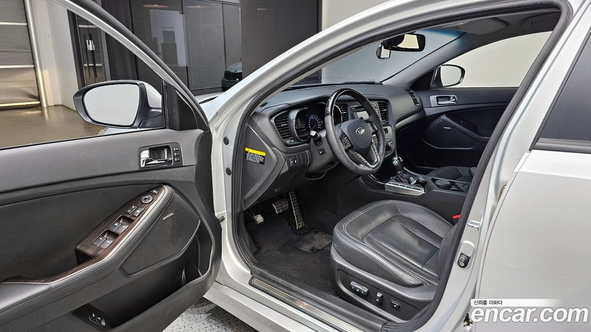 Kia K5 2012
