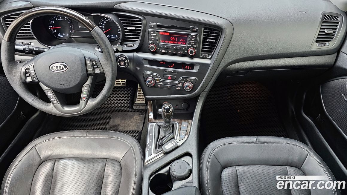 Kia K5 2012