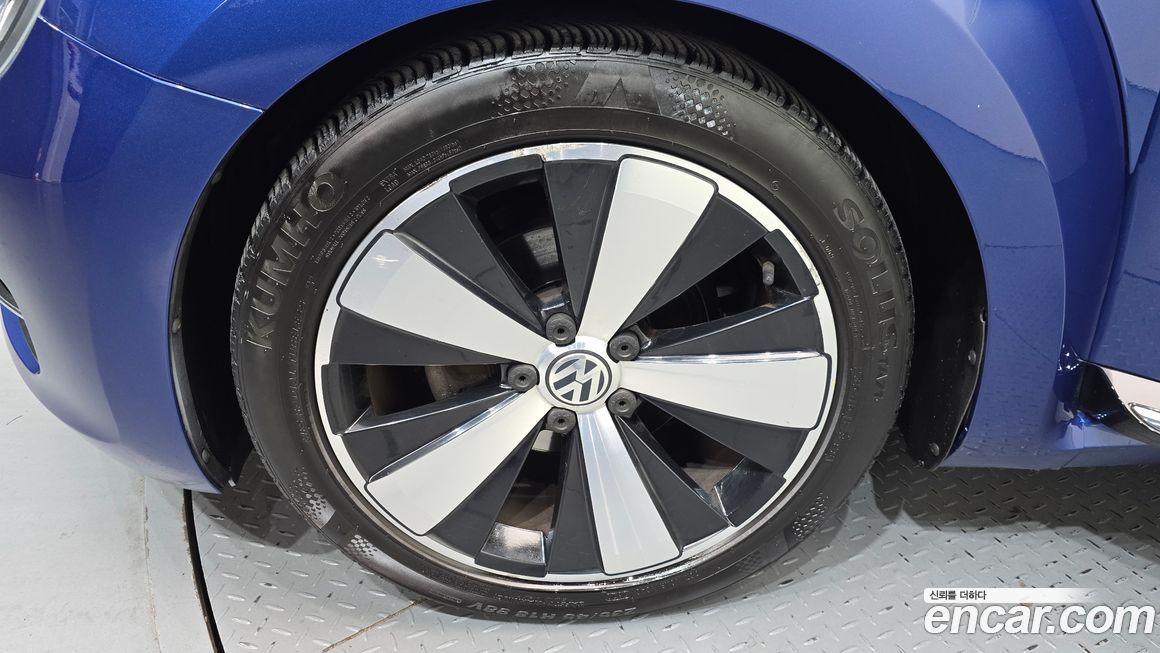 Volkswagen Beatle 2013