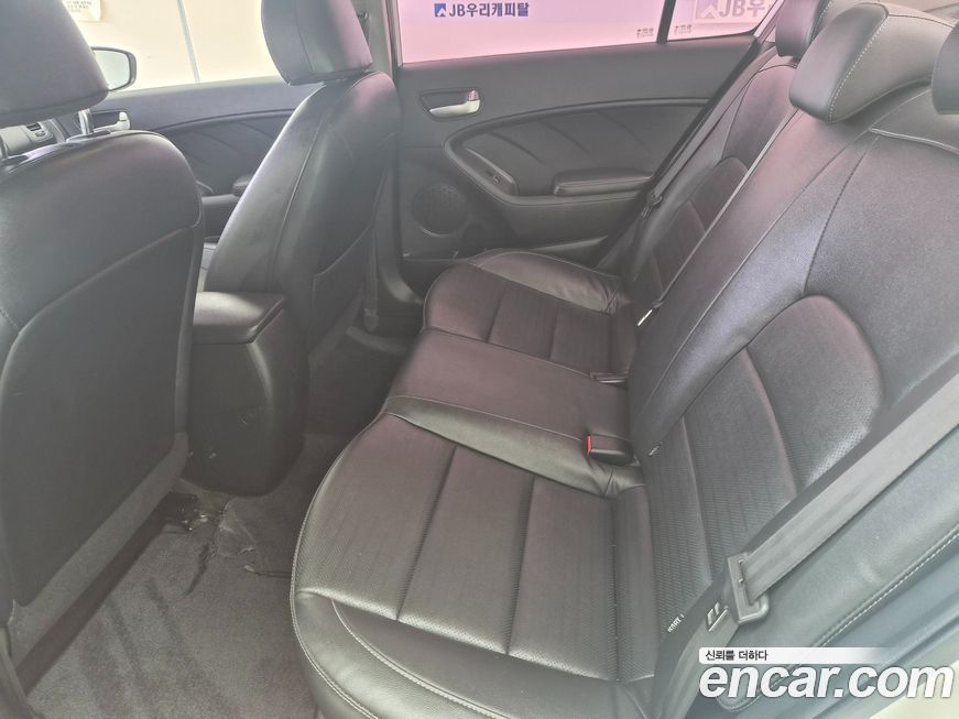 Kia K3 2017