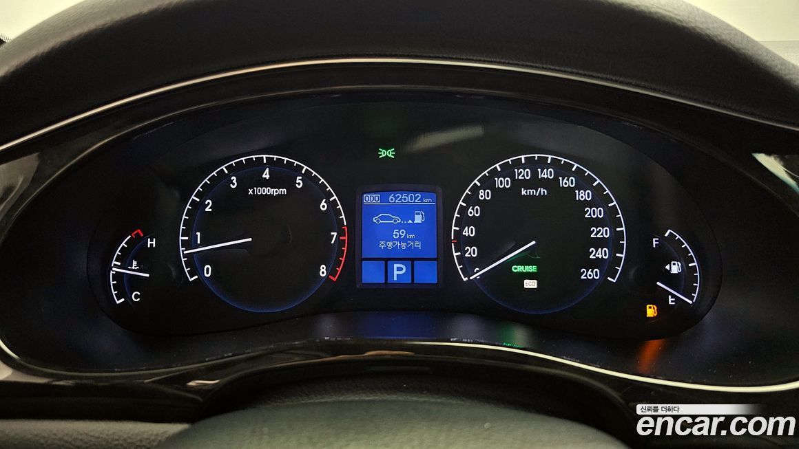 Hyundai Genesis 2013