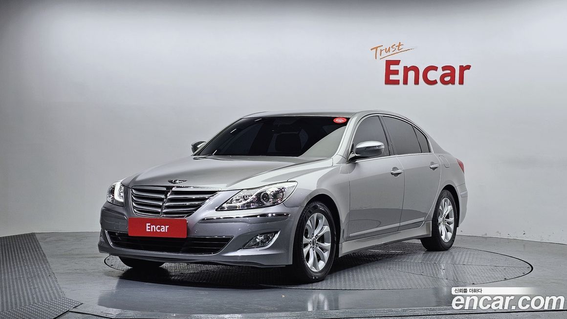 Hyundai Genesis 2013