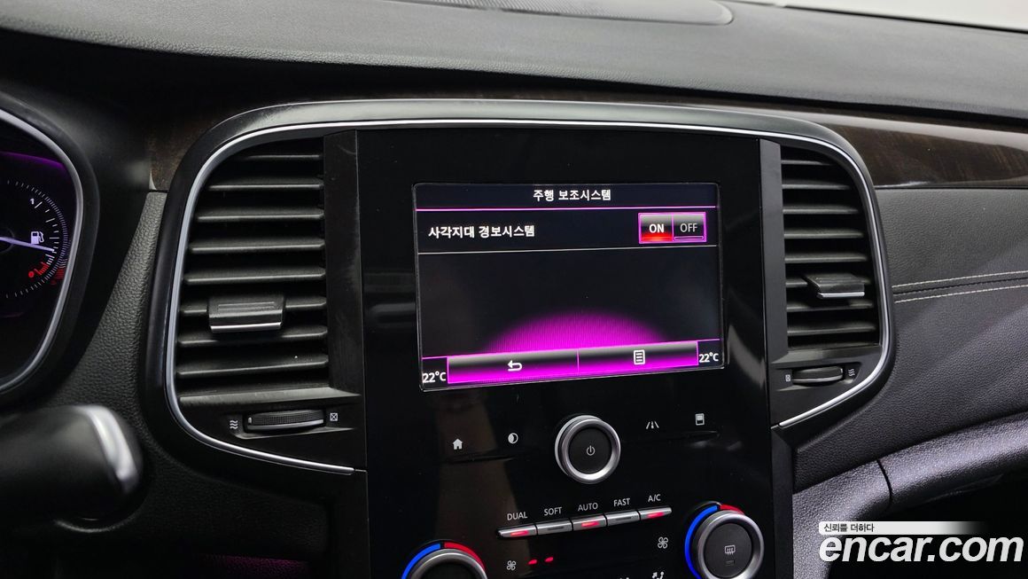 Renault-KoreaSamsung SM6 2016